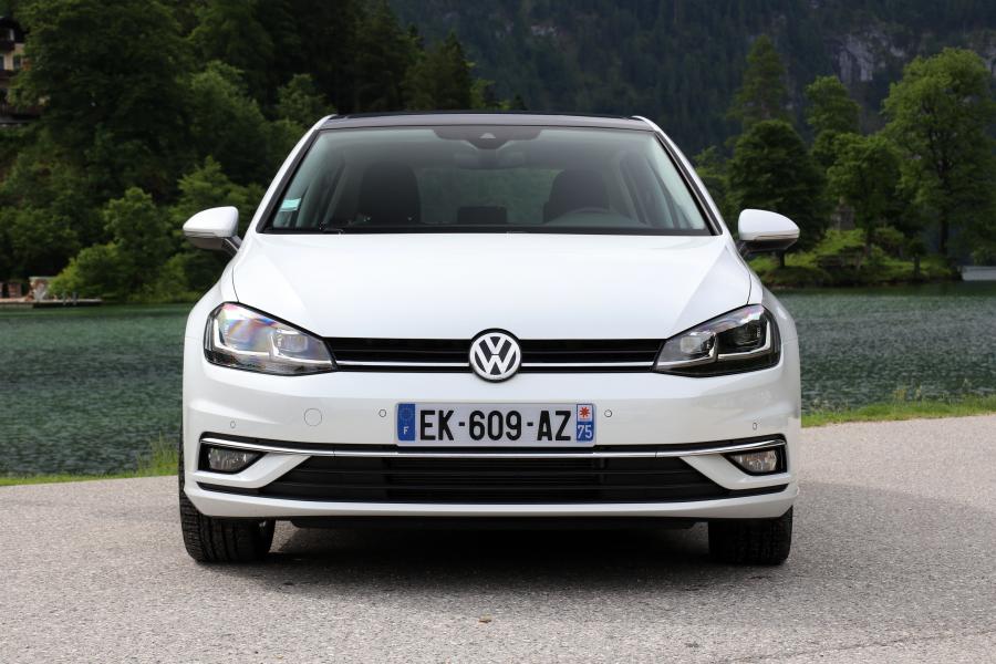  Volkswagen Golf TDI 5-Door 2017 года  (WW) (фото 37 из 41)
